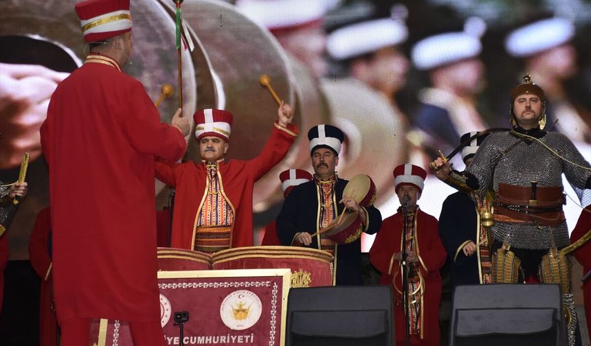 Antalya'nın fethinin yıl dönümünde MSB Mehteran Birliği Konser verdi