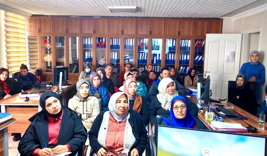 Bahçe’de Seracılık Eğitimi