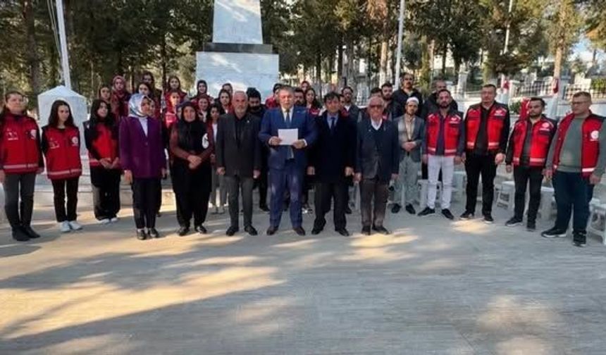 Şehit aileleri ve gazilerden Osmaniye’de mezar bakımı seferberliği