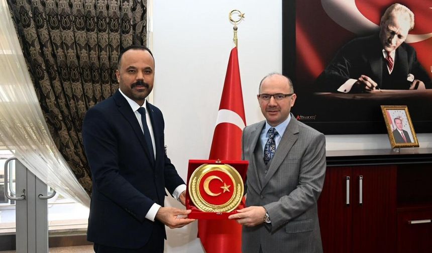 Başhekim Hakkoymaz’dan Vali Serdengeçti’ye Ziyaret