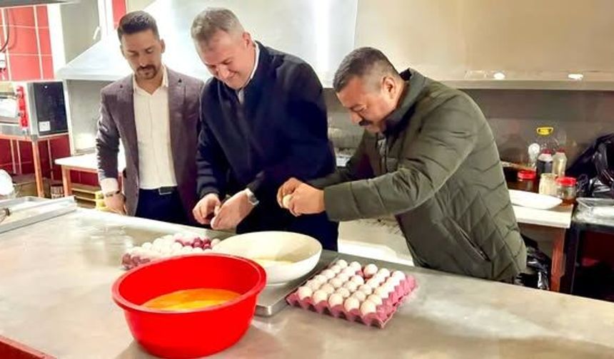 Başkanlar Sahurda Yumurta Kırdı