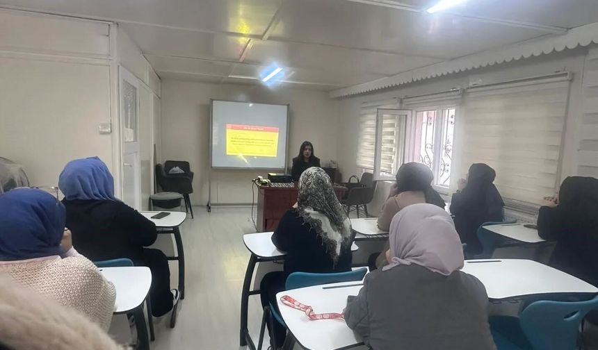 Bilecik'te kadına yönelik şiddetle mücadele eğitimi verildi
