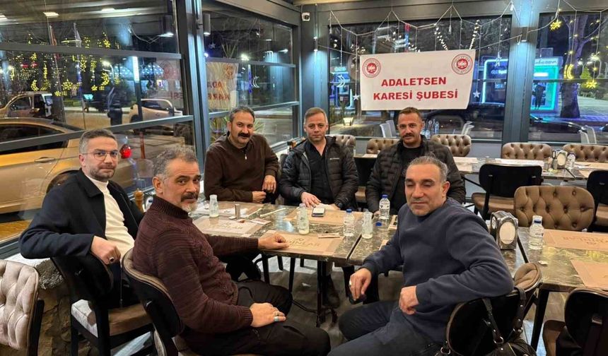 Burhaniye'de Adalet Sen üyelerine iftar verdi