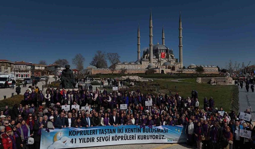 Büyükçekmeceli kadınlar geleneksel Ramazan gezisinde Edirne'de buluştu