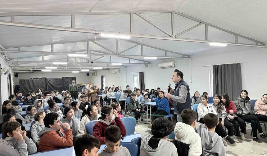 Denizli'de 890 öğrenci ve öğretmene siber güvenlik eğitimi verildi