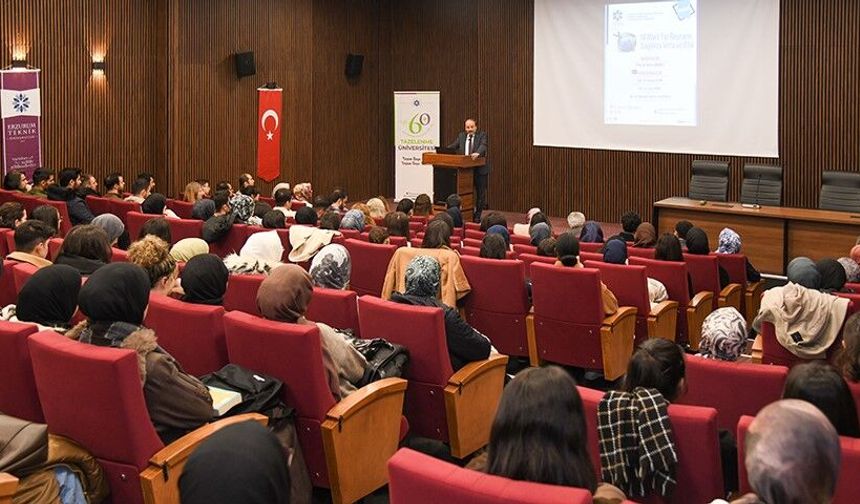 ETÜ'de 14 Mart Tıp Bayramında 'Sağlıkta vefa ve etik' paneli