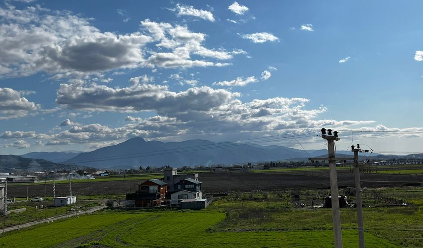 Osmaniye’de Güneşle Birlikte Cennetten Manzara Gibi Görüntü Kayda Alındı