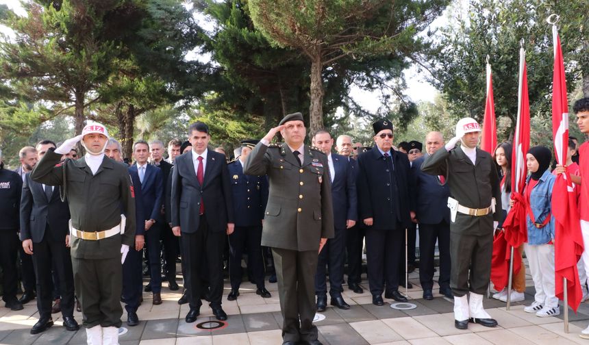 Gaziantep ve çevre illerde Çanakkale Deniz Zaferi'nin 111. yılı dolayısıyla törenler düzenlendi