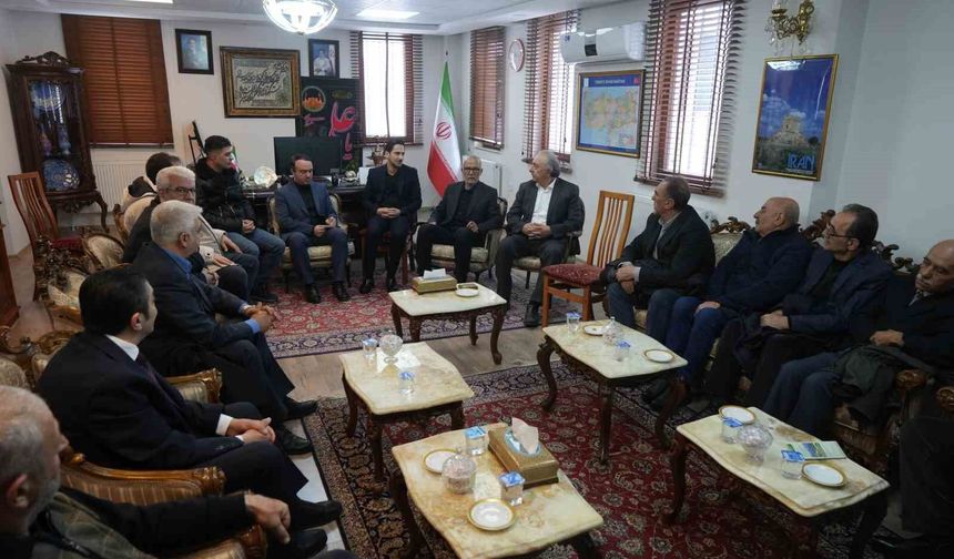 İran'ın Erzurum Başkonsolosuğu'nda taziye defteri açıldı