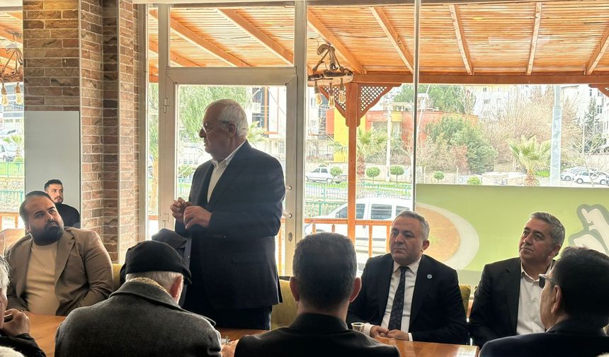 Düziçi İYİ Parti İlçe Başkanlığı’nda düzenlenen bayramlaşma programı coşkulu geçti