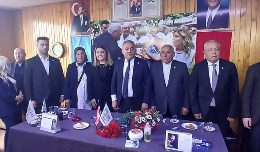 Kadirli’de İYİ Parti Bayramlaşma