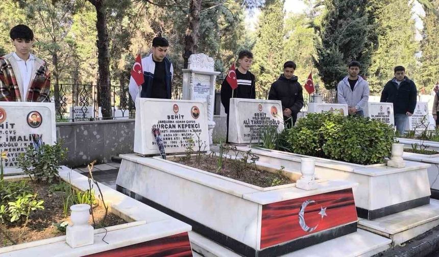 Kahramanmaraş'ta şehitler Ramazan Bayramı öncesi dualarla anıldı