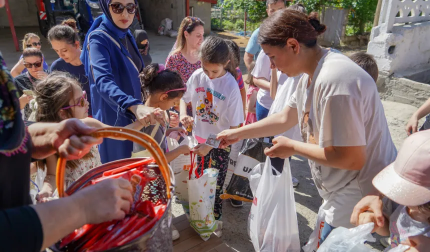 Osmaniye’de Çocuklar Bayram Coşkusunu Yaşadı