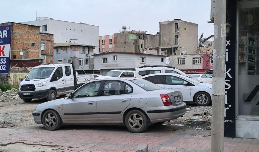 Osmaniye'de Yıkım Alanları Otoparka Dönüştü