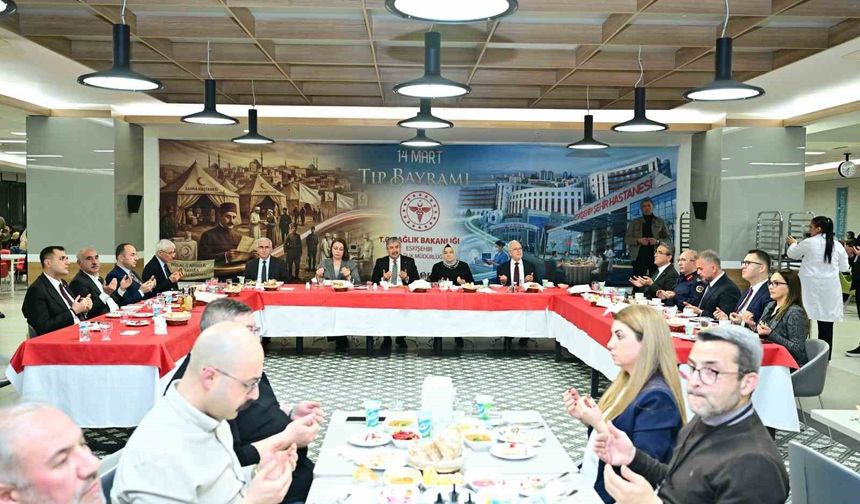 Vali Yılmaz: '14 Mart Tıp Bayramı'nı yürekten kutluyorum'