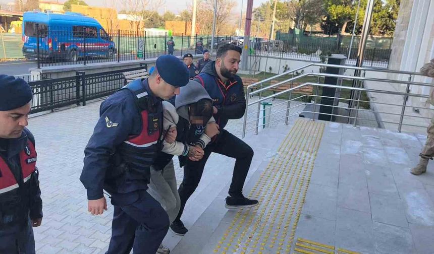 Yaşlı çiftin ölümüyle ilgili 4 kişi tutuklandı