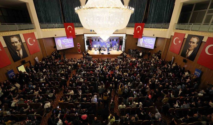 Yüreğir'de gönüllere dokunan konser