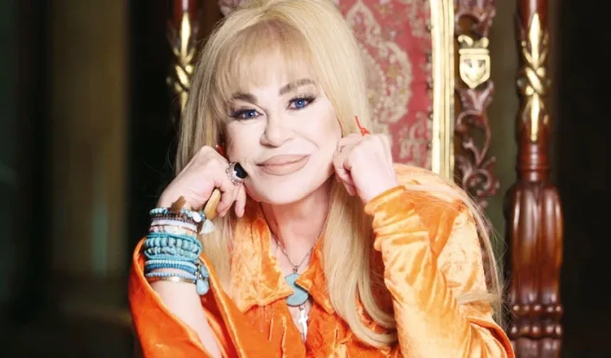 Ünlü Şarkıcı Zerrin Özer'e Mahkemeden Acı Haber!