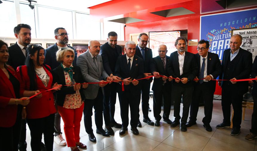 Adana'da 'Dünden Bugüne Tarihe Tanıklık Eden Fotoğraflar' sergisi açıldı