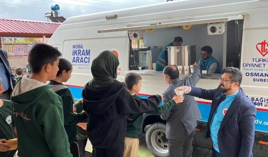 Akyar Köyü Şehit Ali Erdinç Ortaokulu’nda Çorba İkramı