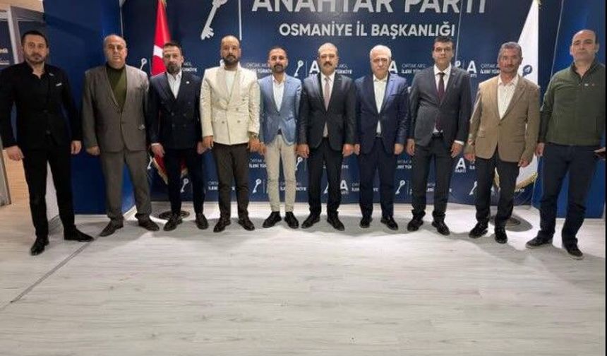 Osmaniye’de Parti Yöneticileri Bir Araya Geldi