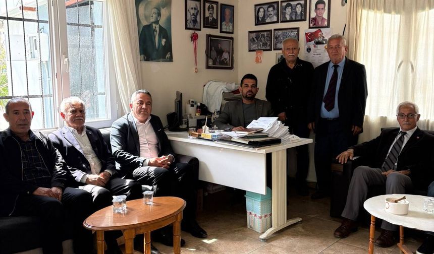 Başkan  Kılıç ve Teşkilattan Muhtar Ünal’a Ziyaret