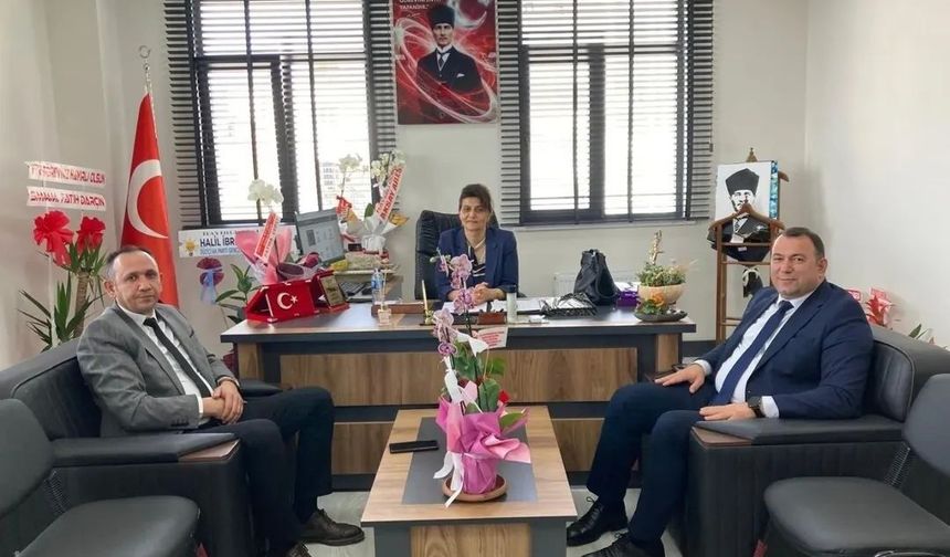 Düziçi’de Eğitim Yönetimine Tebrik Ziyareti