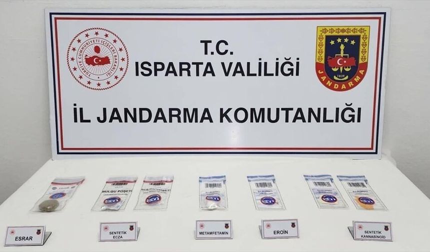 Isparta'da uyuşturucu operasyonlarında 3 şüpheli tutuklandı