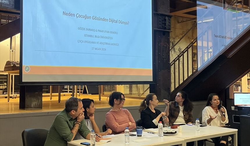 İstanbul Bilgi Üniversitesi'nde 'Çocukların Gözünden Dijital Dünya' paneli düzenlendi