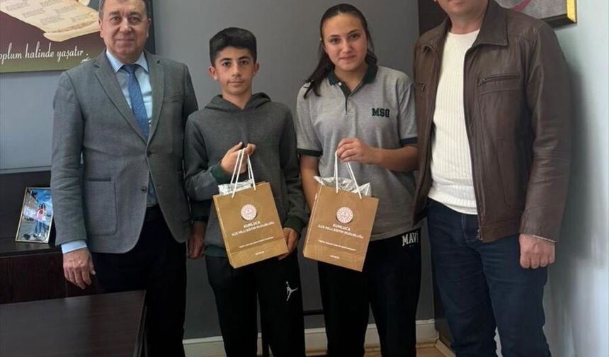 Kumlucalı öğrenciler 'Sağlıklı nesil, sağlıklı gelecek' yarışmasında derece elde etti