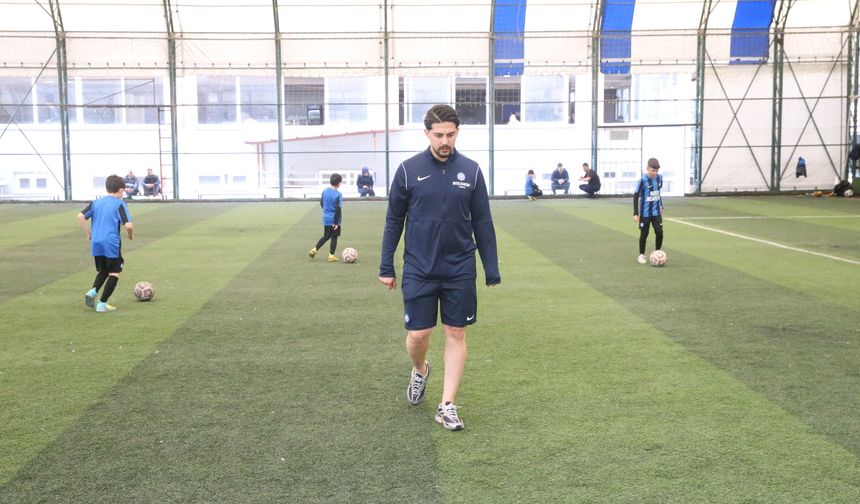 Okul saldırısında hayatını kaybeden Bayram'ın antrenörü ve takım arkadaşları hüzünlü