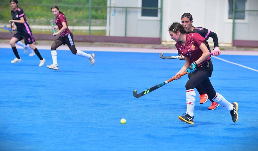 Osmaniye’de Hokey Şampiyonları Belli Oldu