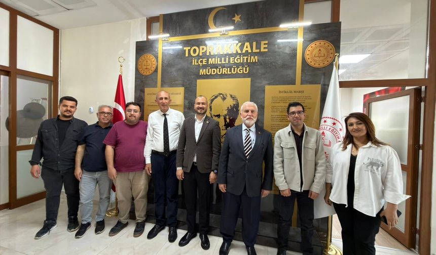 Başkan Uyutmaz’dan Öğretmen ve Öğrencilere Moral Ziyareti