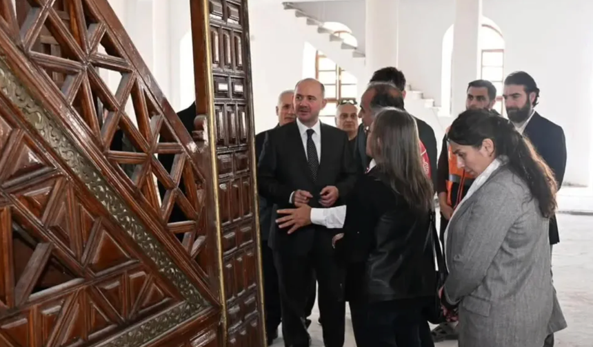 Vali Serdengeçti’nden Restorasyon Mesajı