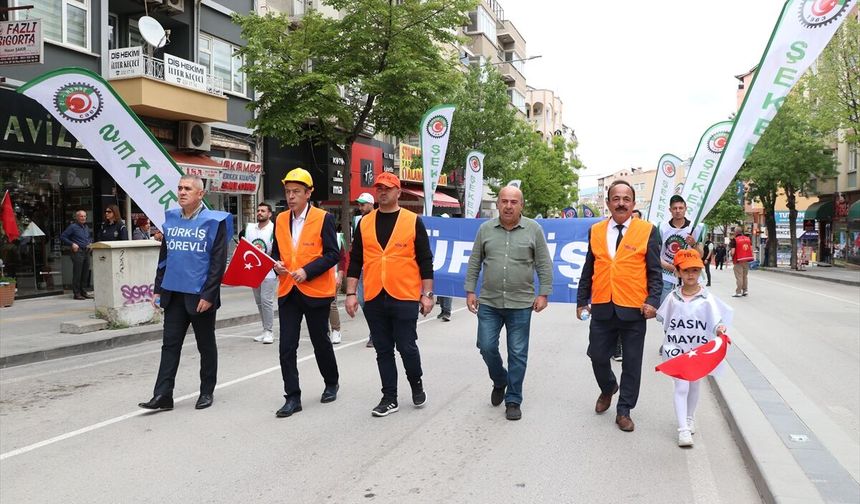 Antalya ve çevre illerde 1 Mayıs Emek ve Dayanışma Günü kutlandı