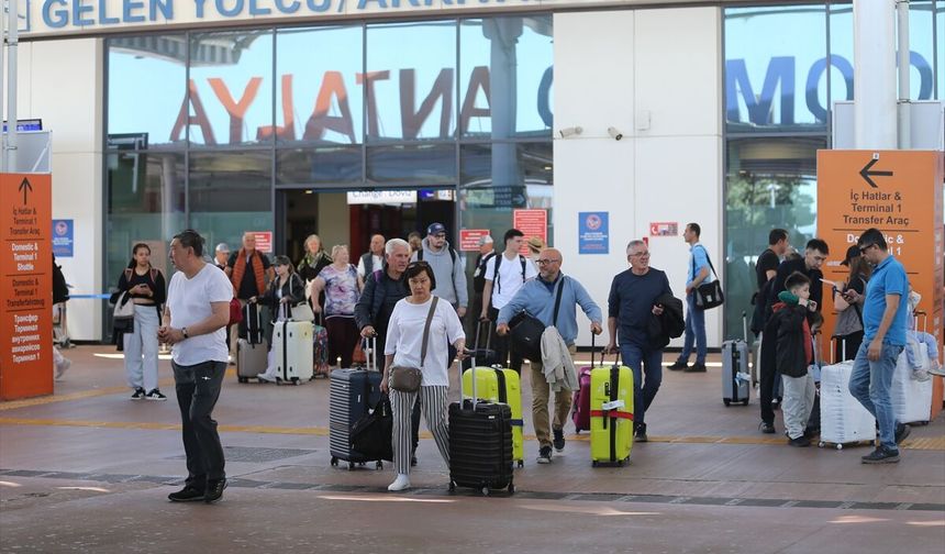 Yeni Arkadaşlıklar Kurmanın En Etkili Yolu Seyahat