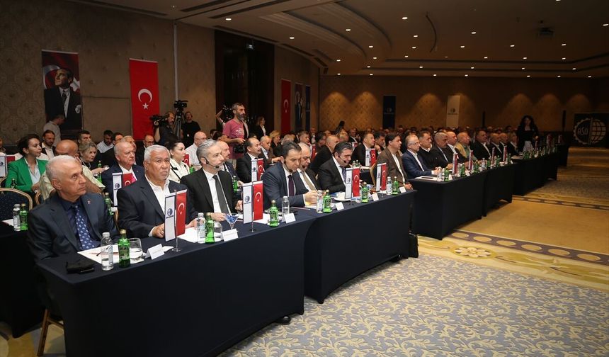 ASO Başkanı Ardıç, Meslek Komiteleri Ortak Toplantısı'nda konuştu: