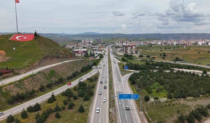 Bayram Yolculuğunda Trafik Hareketliliği