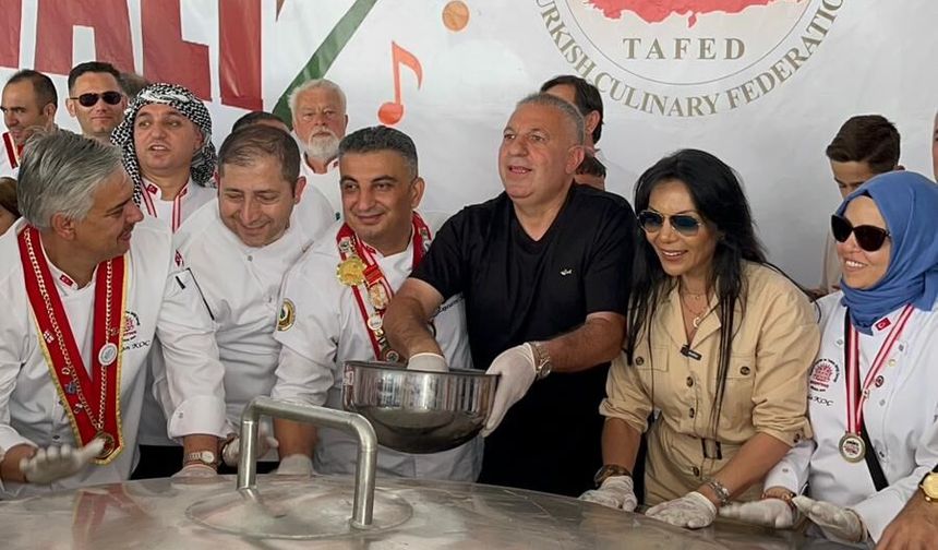 Festivalde Geleneksel Lezzet Şovu Dev kazan Açıldı !
