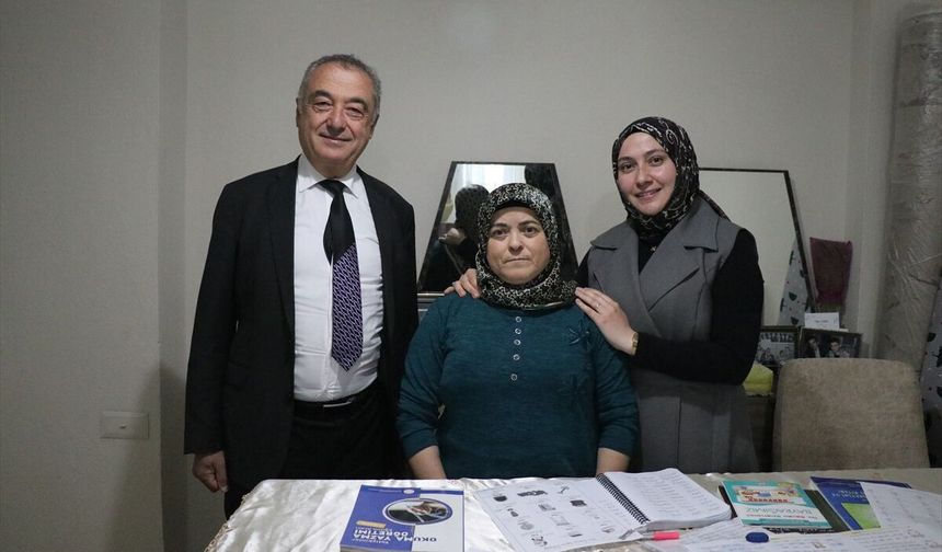 Diyaliz hastası Elif Bahar, evde eğitimle okuma yazma öğrendi