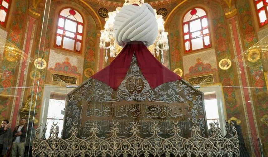 Fatih Sultan Mehmet Türbesi Nerede? İşte Tarihi Kabri