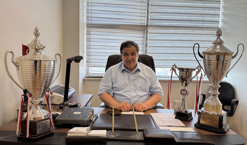 Görme engelli eski milli sporcu kazandığı 41 madalyayla engellilere örnek oluyor