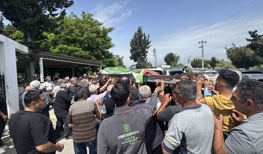 GÜNCELLEME 2 - Mersin'de akaryakıt depolama tesisinde çıkan yangında 1 işçi hayatını kaybetti