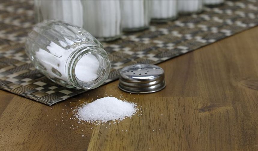 Halı Altına Tuz Serpmenin Şaşırtan Faydaları
