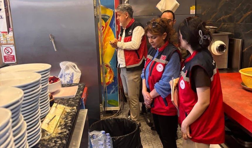 Hatay'da gıda ürünü satan işletmeler denetlendi