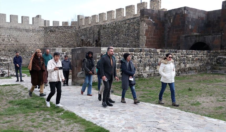 İpek Yolu Kervanı, mera ekosistemine dikkati çekmek için Erzurum'dan yola çıktı