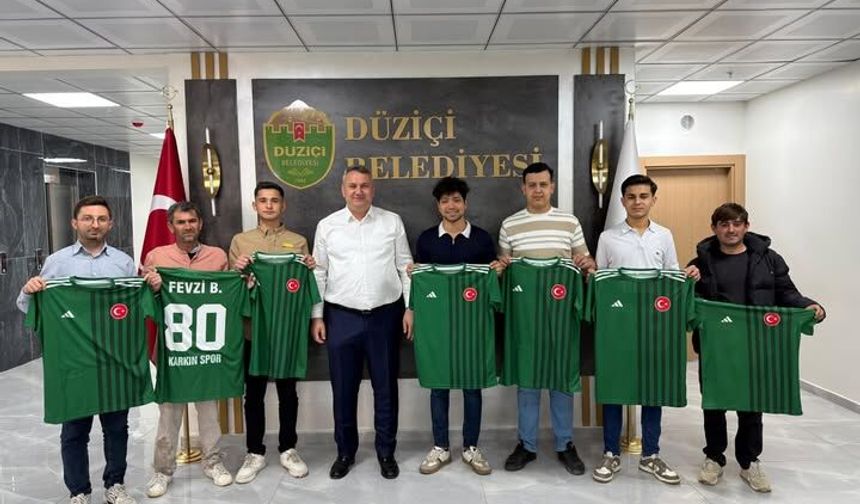 Düziçi Belediye Başkanı İba'dan  Karkın Spor’a Forma Desteği Geldi