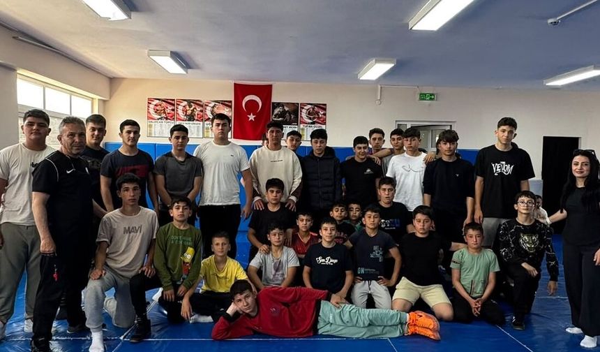 Kumluca'da Gençlik Haftası etkinlikleri devam ediyor