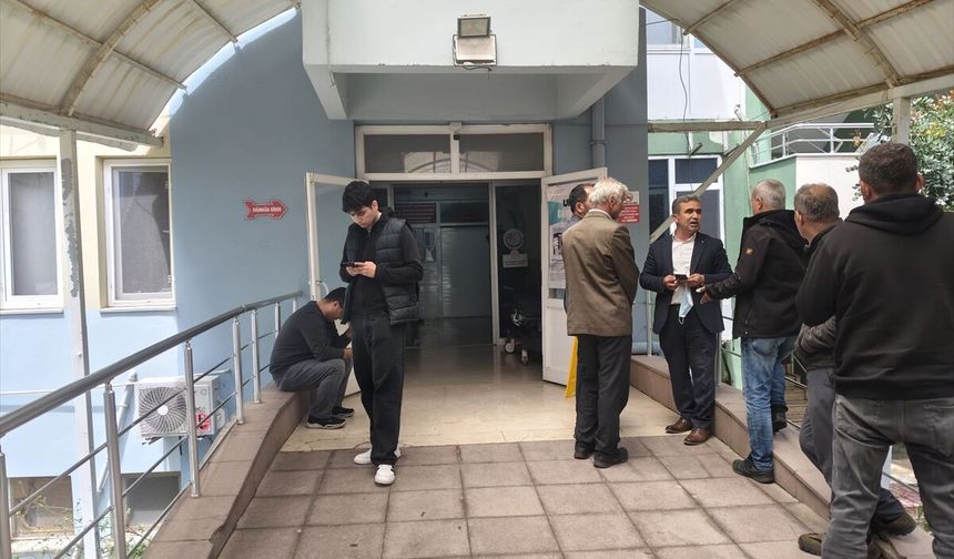 Mersin'de evde rahatsızlanan 2 çocuk hayatını kaybetti, anne ve baba tedavi altına alındı