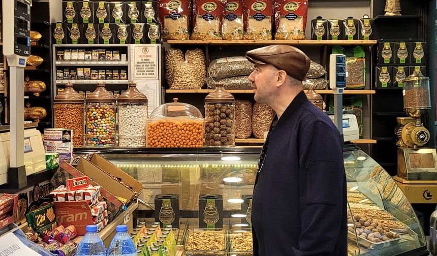 Osmaniye Valisi Serdengeçti Sokakta Vatandaşlarla Sohbet Etti